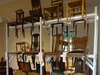 Der Stuhl in seinen zahlreichen Formen. Vielfalt aus dem Museumsdepot